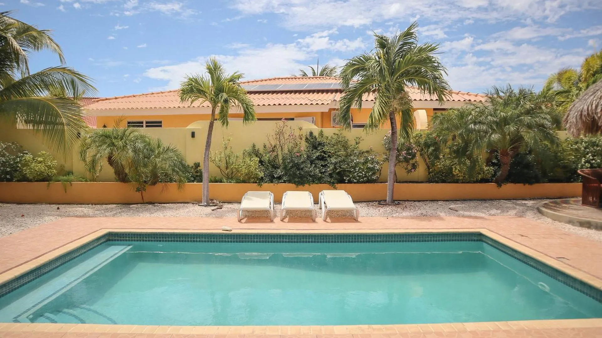 Family Villa With Private Pool In Peaceful Gated Resort Willemstad